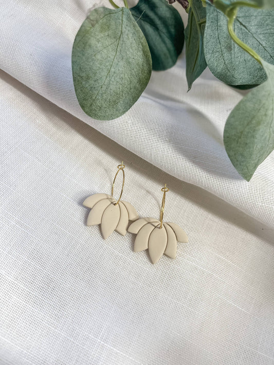 Lotus sand beige earrings - polymer clay