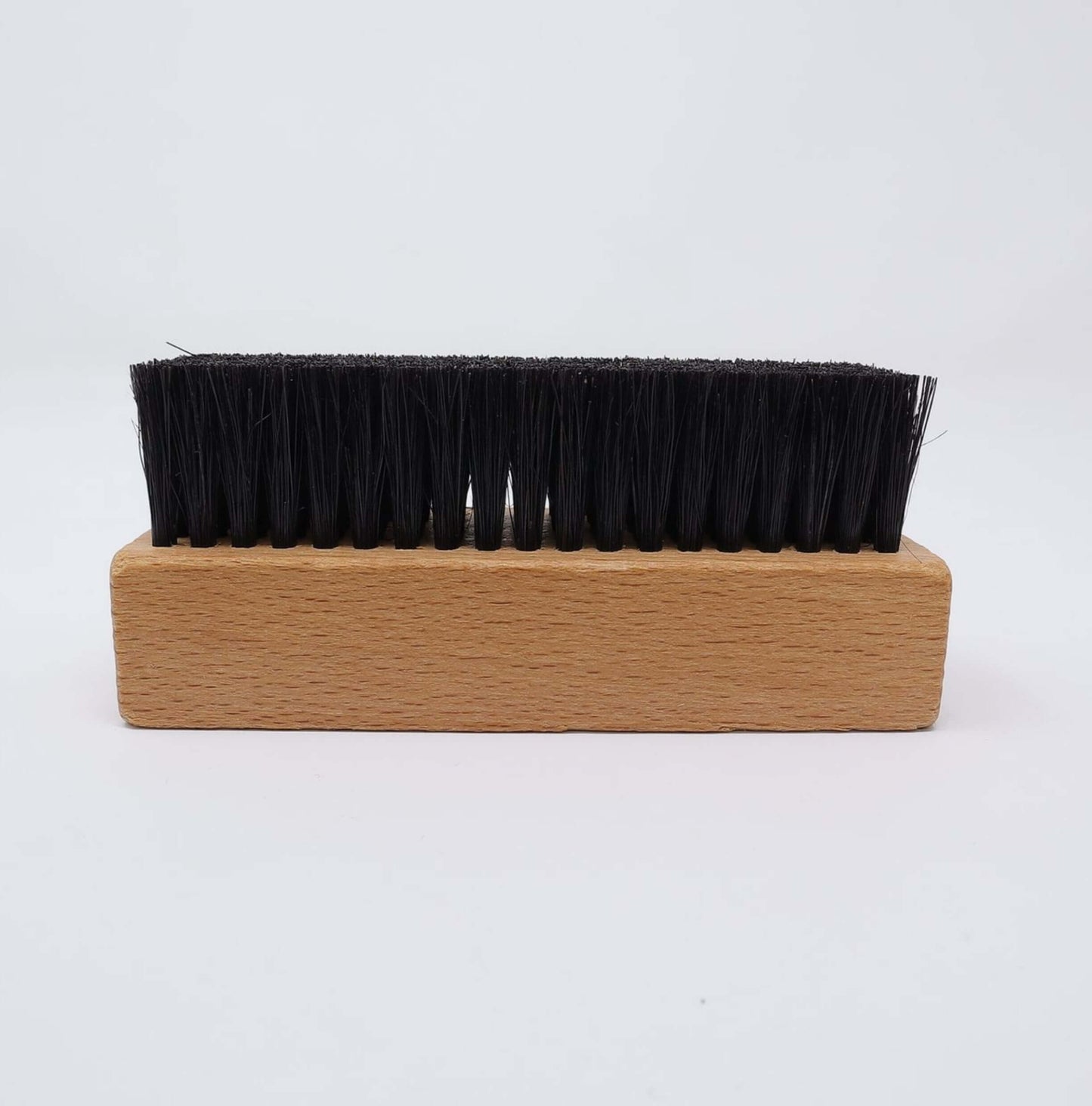 Sneaker brush with black bristles - Unik by Nature