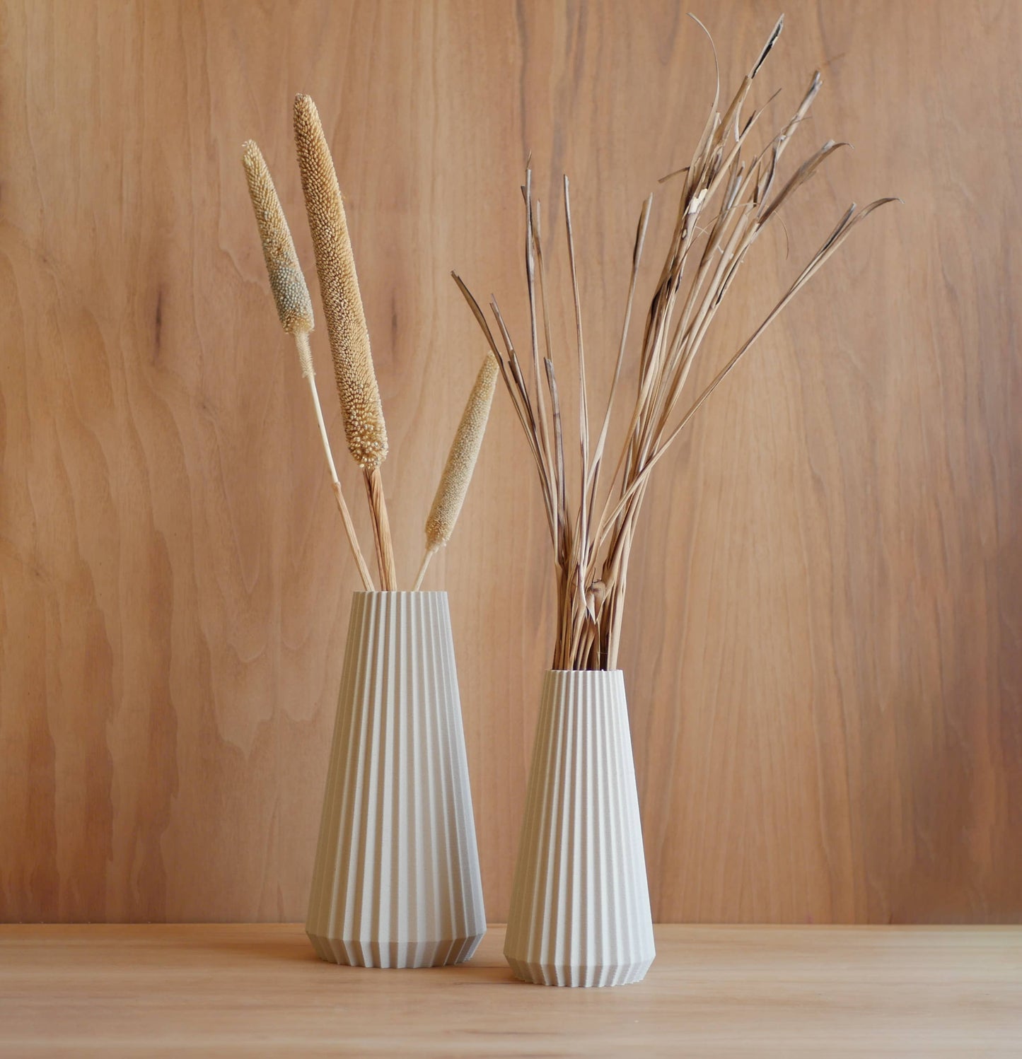 Oisho Vase perfect for dried flowers 2 sizes