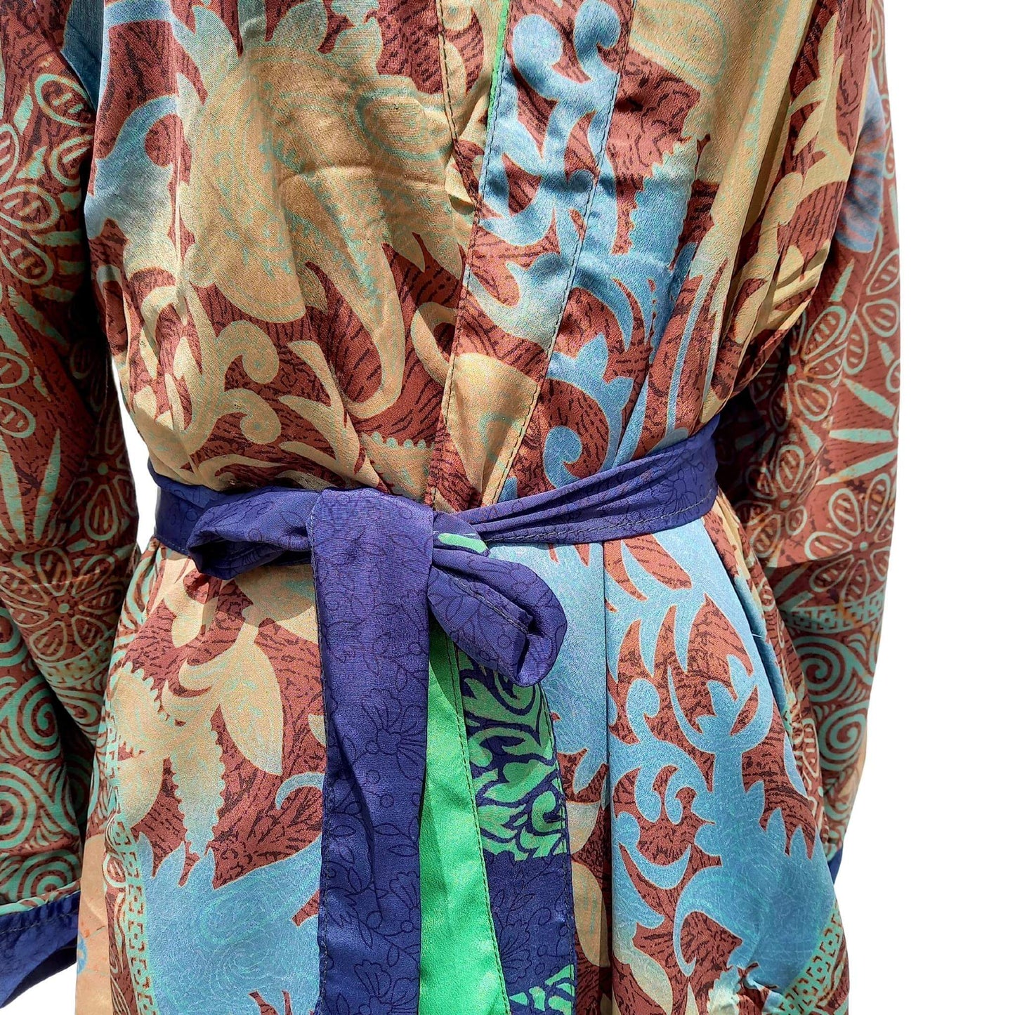 Short silk Kimono Sara No21 - Unik by Nature