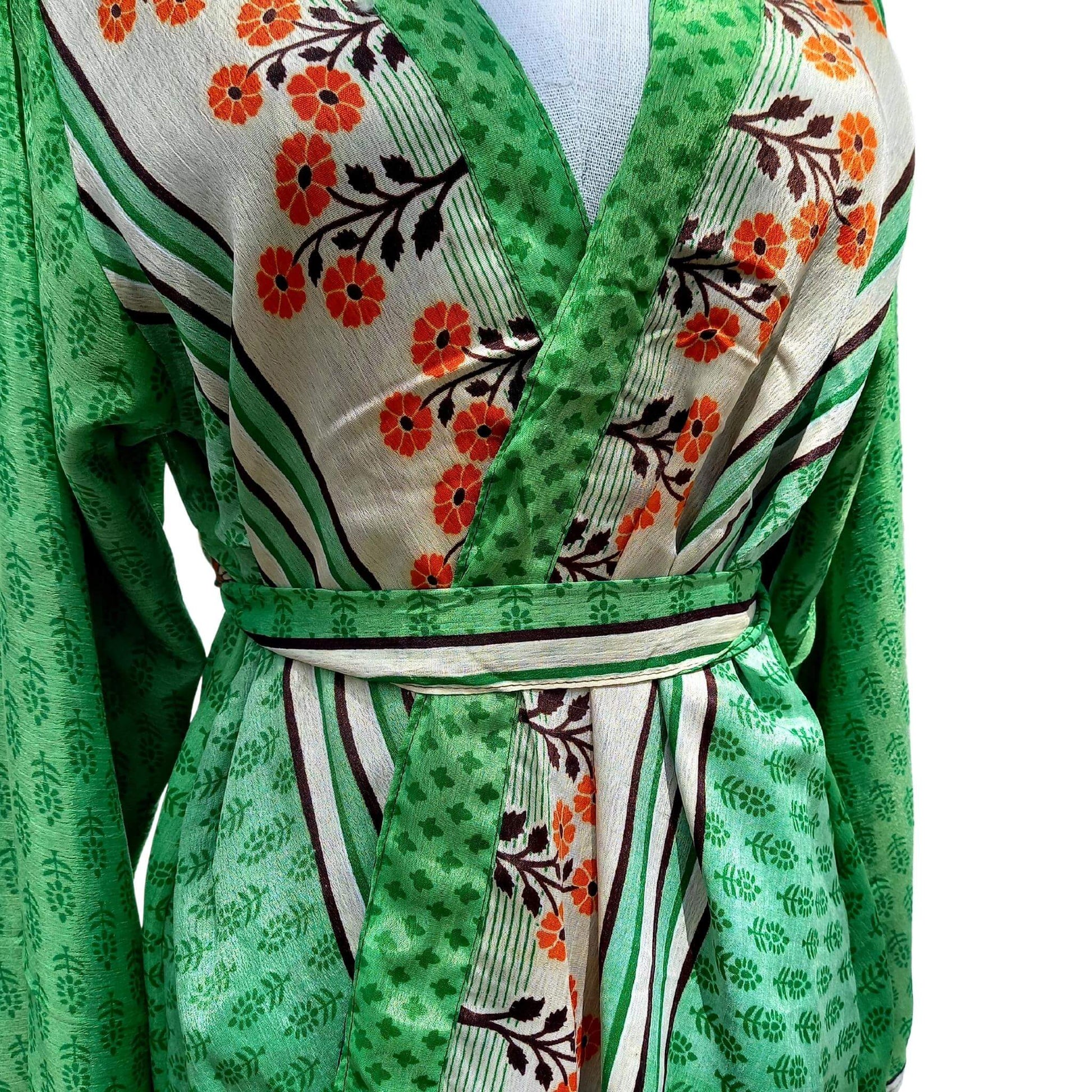 Short silk Kimono Ella No16 - Unik by Nature