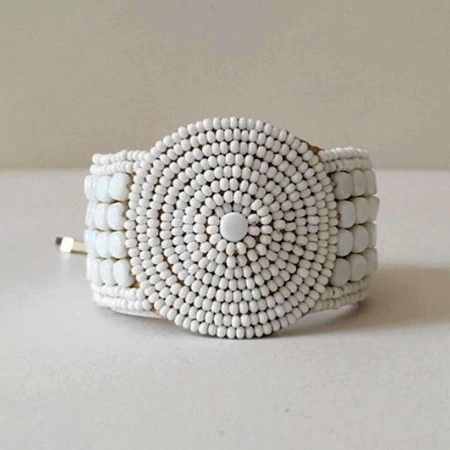 Sipolio Leather Bracelet Disk Handmade White - Unik by Nature