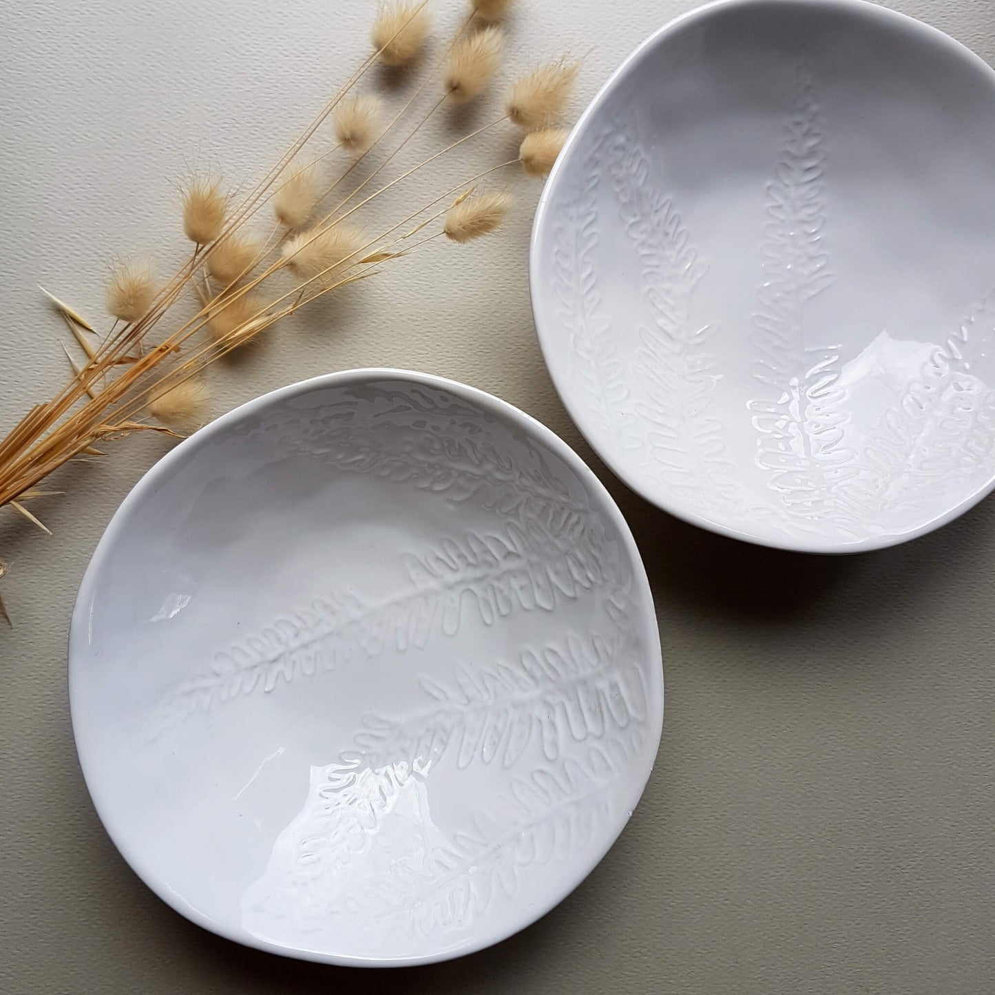 Leaf Bowl Snow White porcelain - Unik by Nature