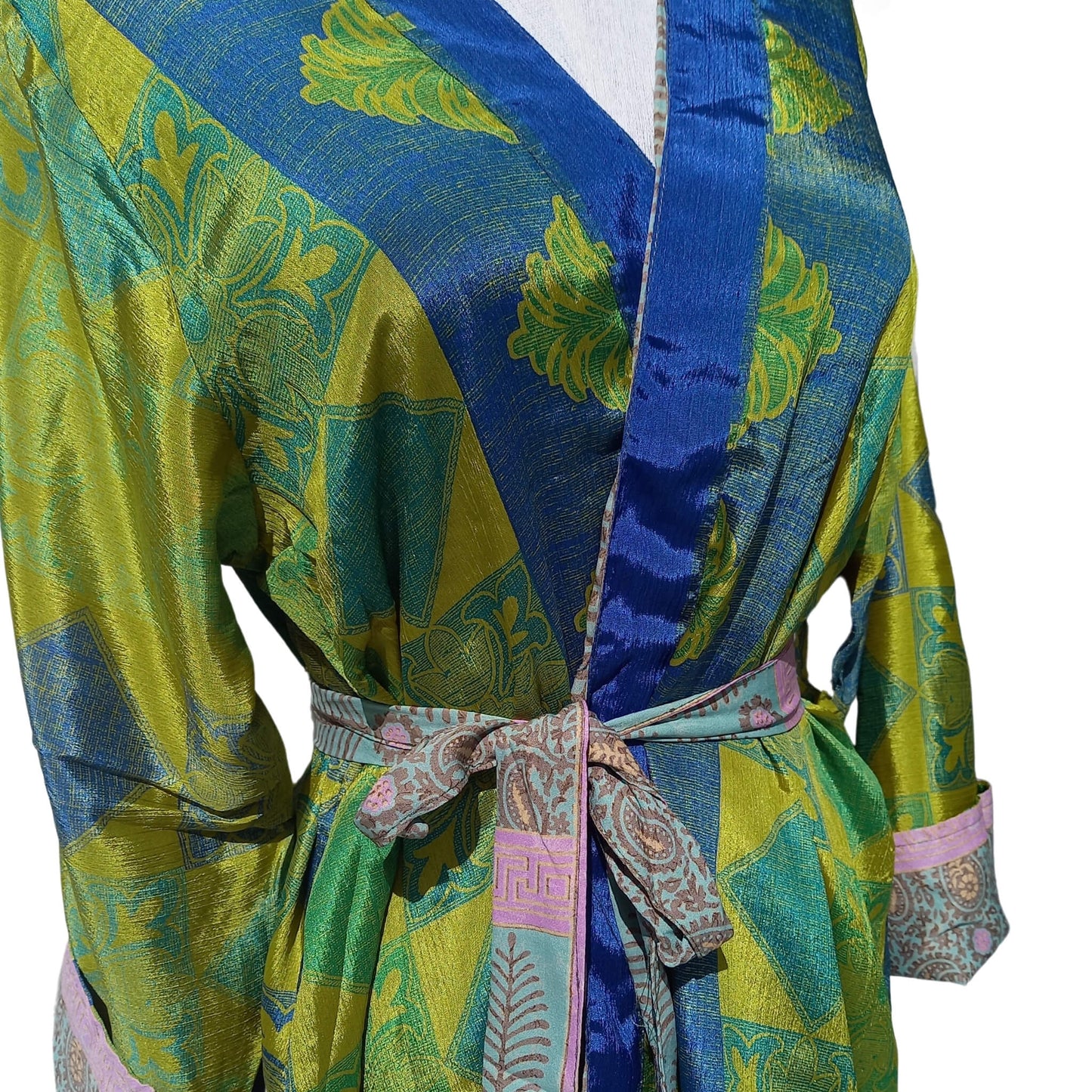Short silk Kimono Dawn No48 - Unik by Nature