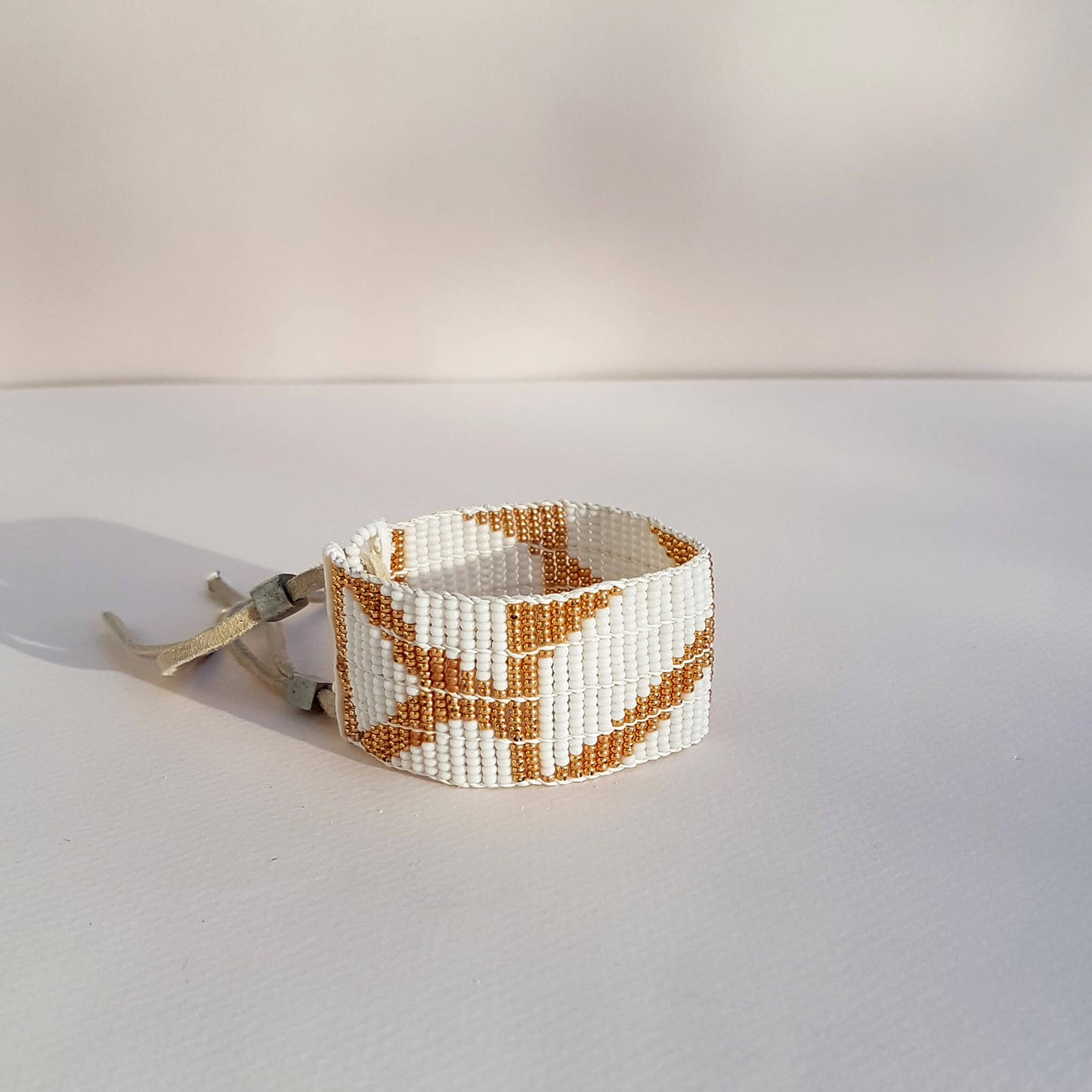 Bracelet Rhombus Warrior White & Gold - Unik by Nature