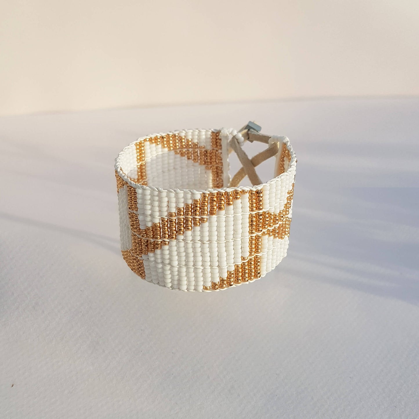 Bracelet Rhombus Warrior White & Gold - Unik by Nature