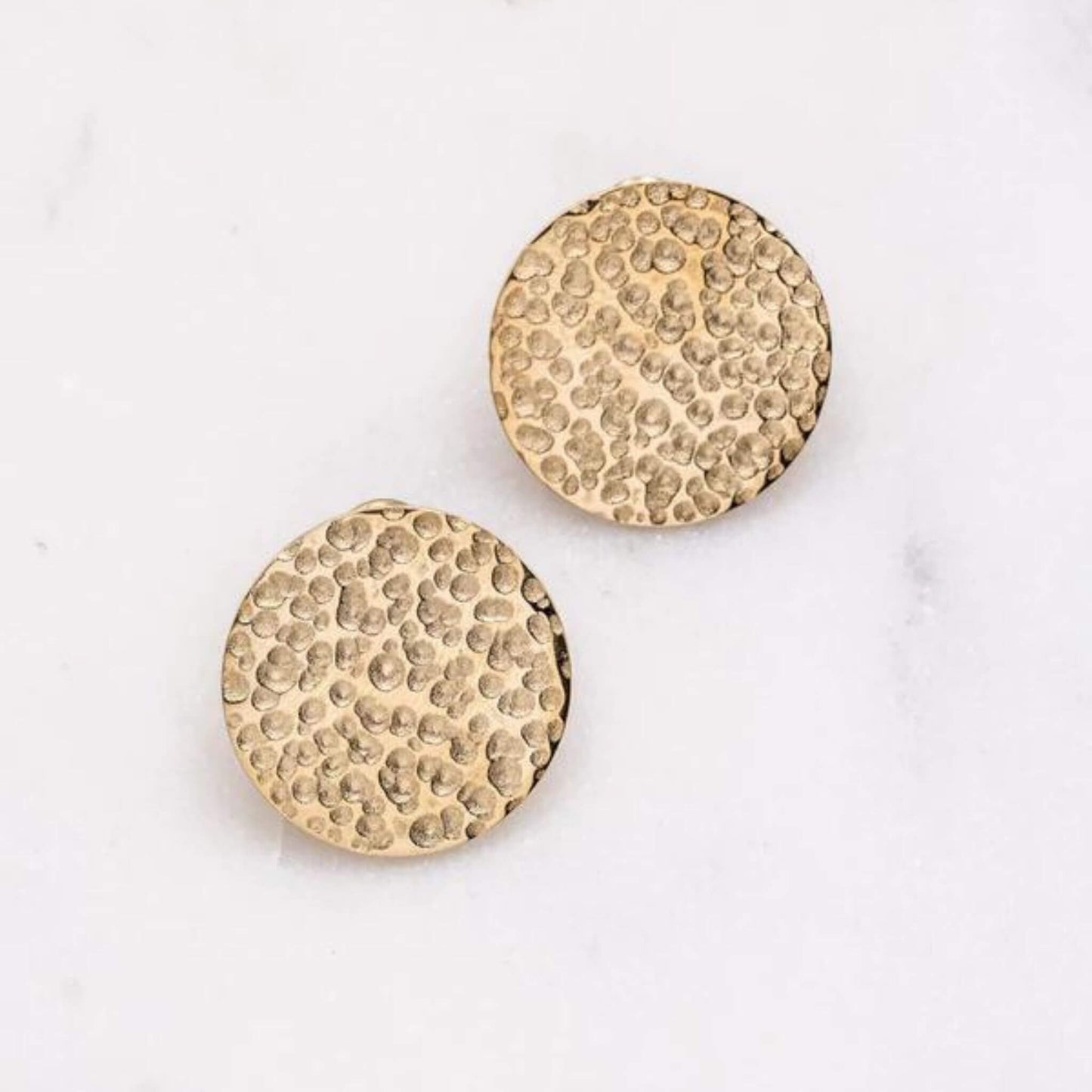 Golden Marta earrings Hammered effect Stainless steel - Unik by Nature