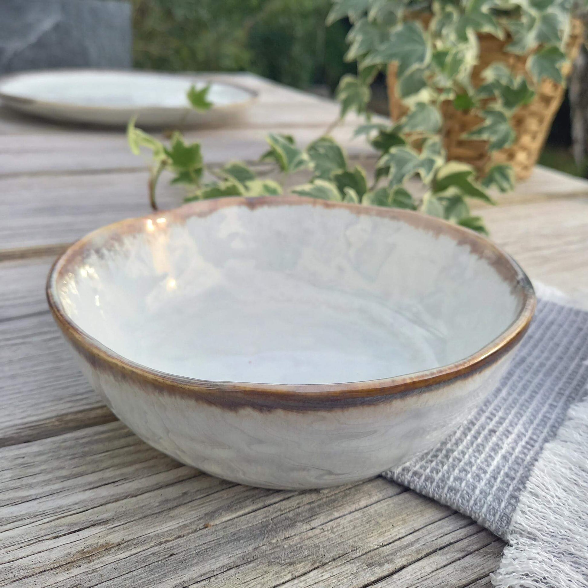 Biarritz - mother-of-pearl white bowl 14 cm - Unik by Nature