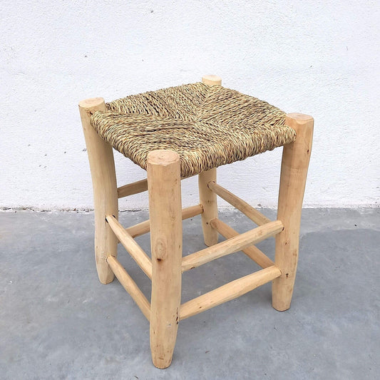 Stool in doum palm and white eucalyptus wood - Unik by Nature