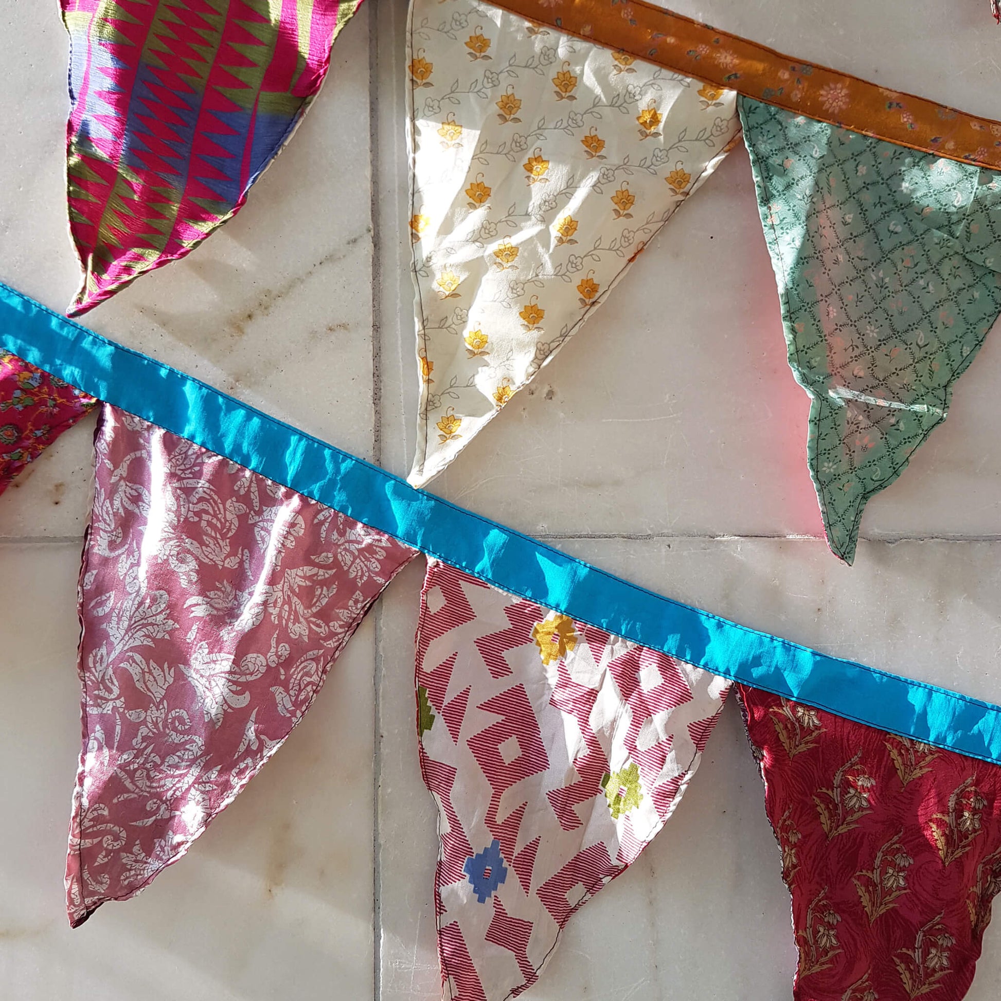 Silk Route Triangle Garland made of recycled Saris - Unik by Nature