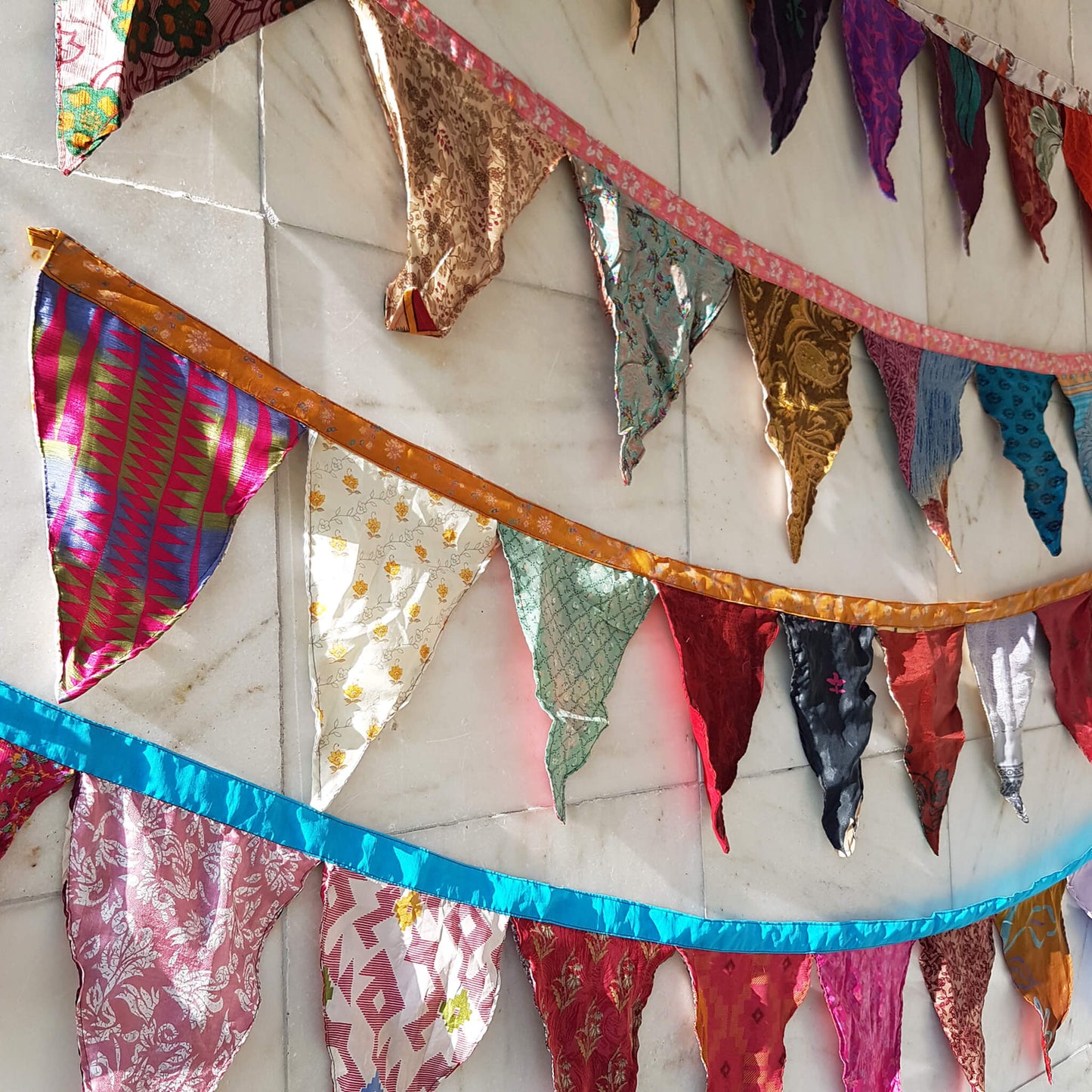 Silk Route Triangle Garland made of recycled Saris - Unik by Nature