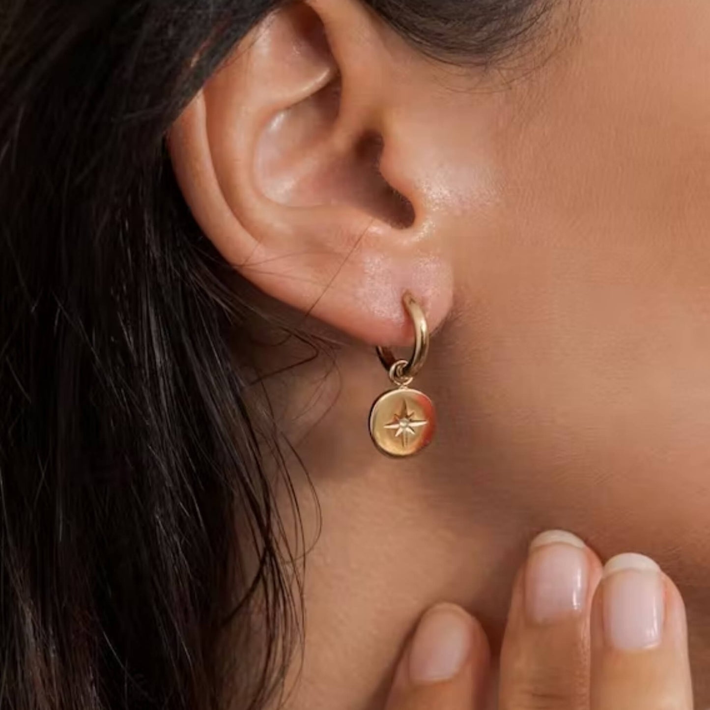 Golden hoop earrings Lana - Unik by Nature