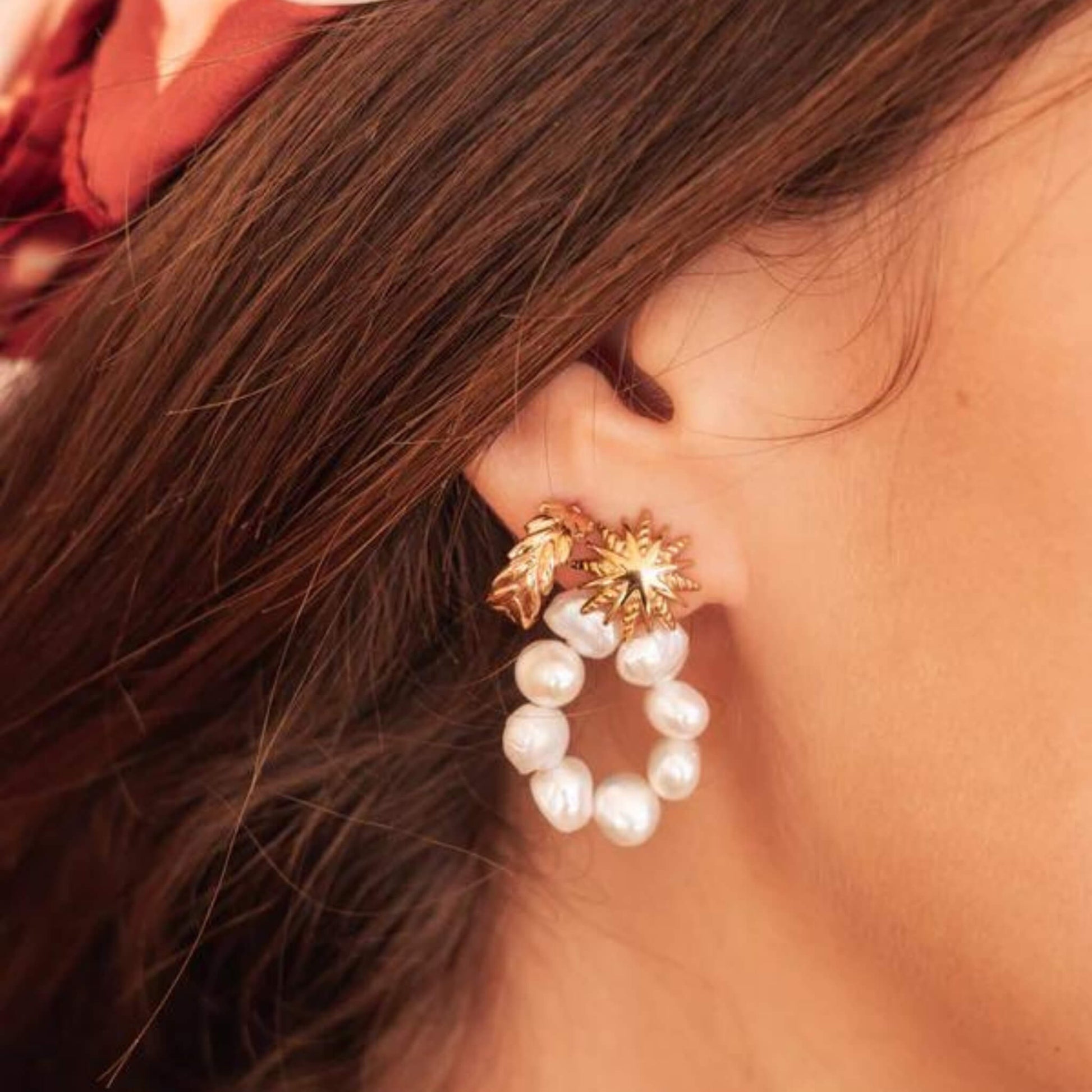 Golden pearl Thealie earrings - Unik by Nature